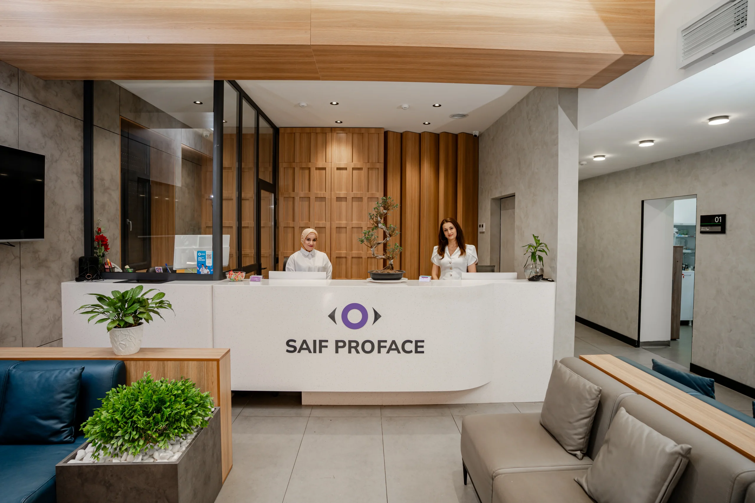 SAIF PROFACE — ресепшн